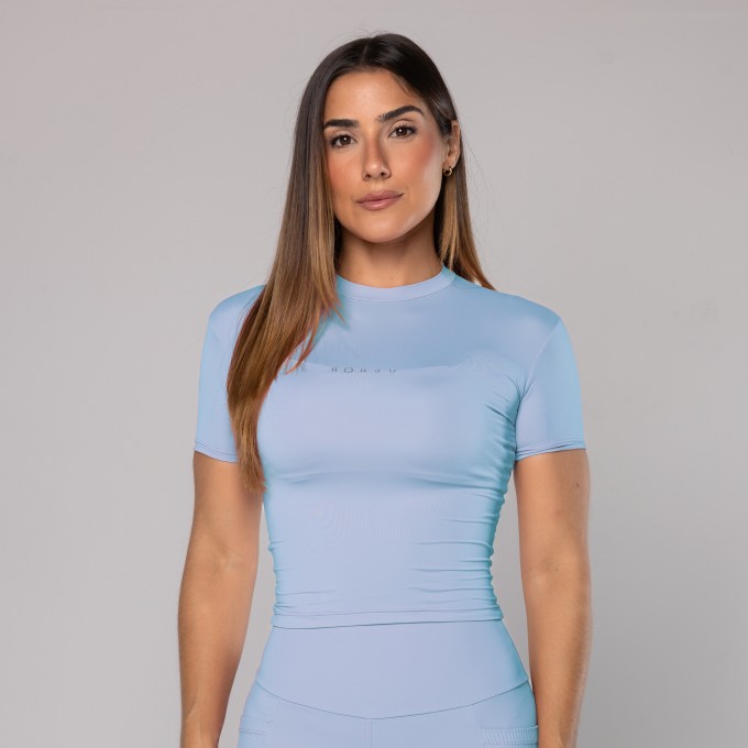 Blusa Fit Light Blue Sky
